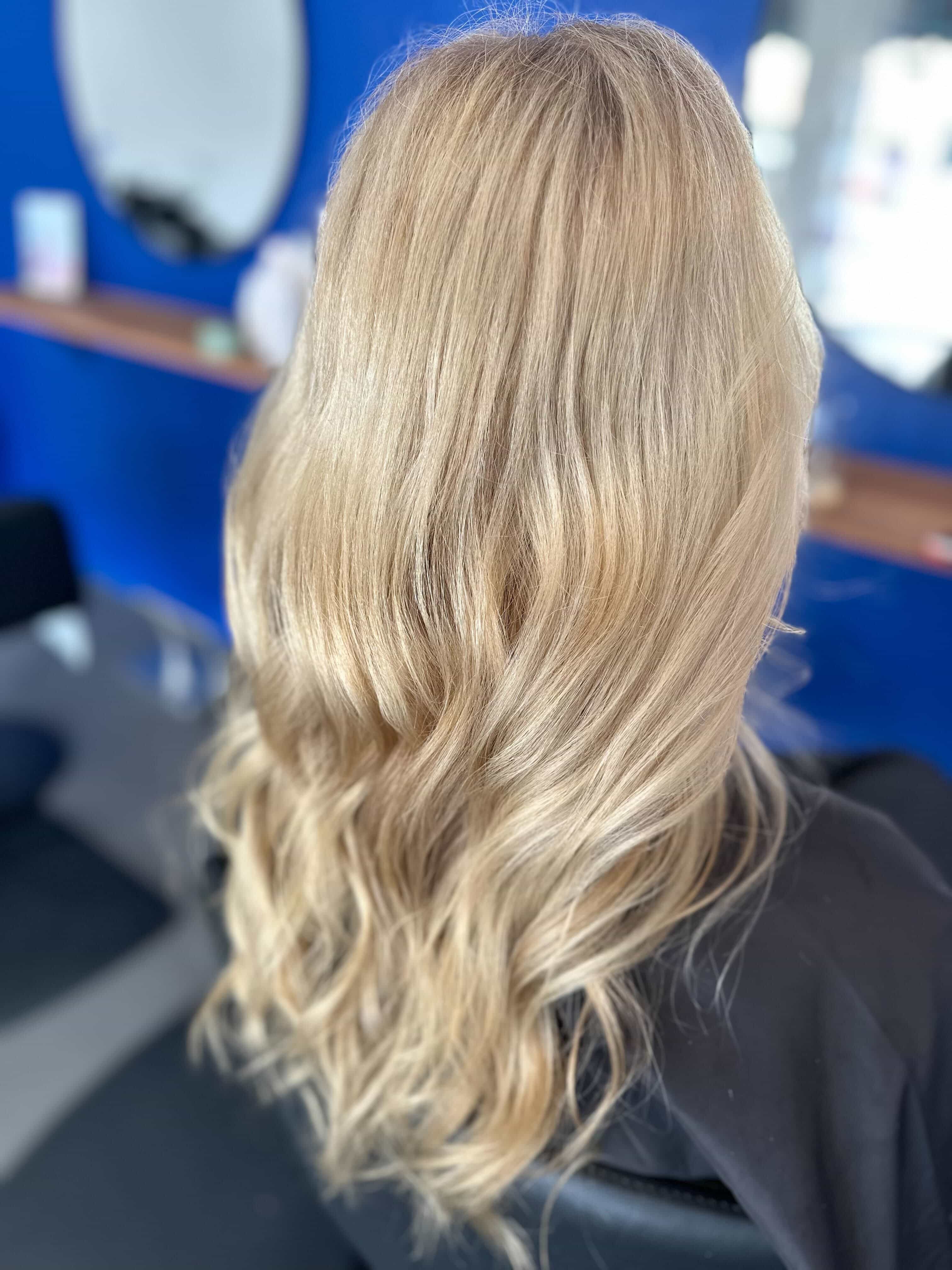 Long Blonde Foils Wavy Hair Toowoomba